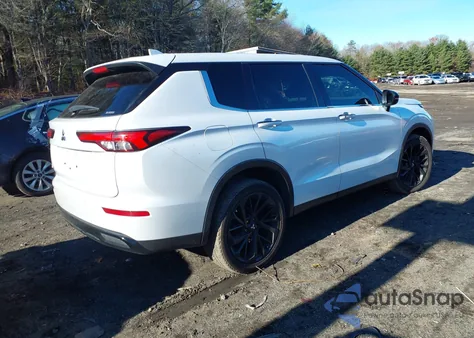 2022 Mitsubishi Outlander Black Edition S-Awc/Se 2.5 S-Awc/Se Launch Edition S-Awc z USA, uszkodzony, nr VIN JA4J4UA87NZ078292